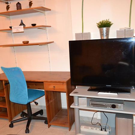 ネア・ミカニオーナVasiliki'S Cosy Houseアパートメント エクステリア 写真